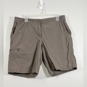 L.L. Bean Shorts Cargo Side Pocket Nylon Outdoor Hiking Khaki Brown Tan Women 12